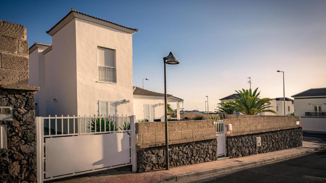 אדחה Villa Madronal Tenerife South מראה חיצוני תמונה